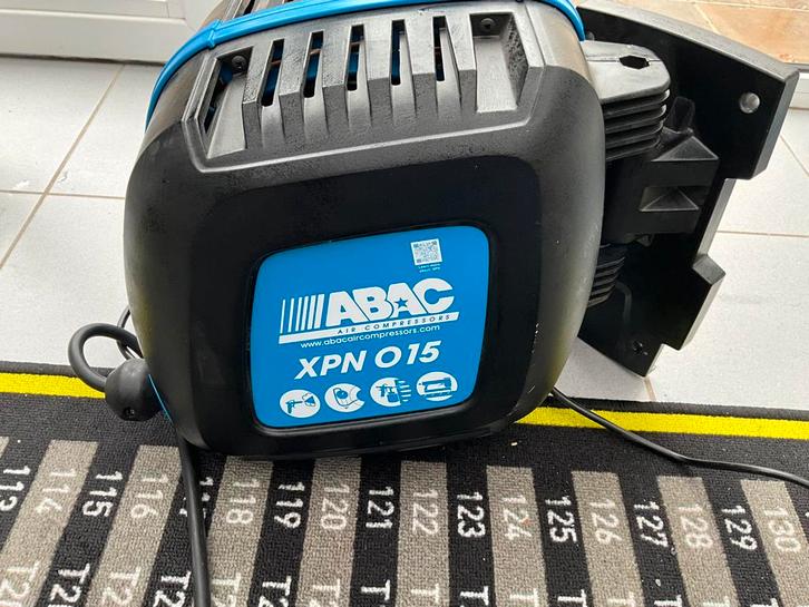 Compressorhaspel, Bricolage & Construction, Compresseurs, Comme neuf, 6 à 10 bars, 100 litres ou plus, Moins de 200 litres/min