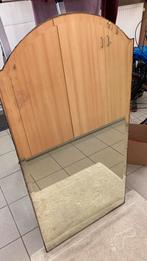 Zeer oude geslepen spiegel, Huis en Inrichting, Woonaccessoires | Spiegels, Ophalen of Verzenden, Zo goed als nieuw