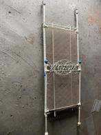 Antieken kinderbed in gietijzer, Enlèvement