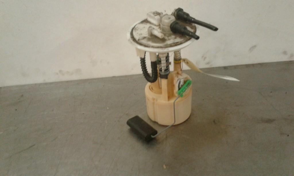 BRANDSTOFPOMP ELECT. Smart City-Coupé (01-1998/01-2004), Dhr. J. Ham, Gebruikt, Administratie@autoham.nl, Nijkerkerstraat 27a 27a
3821 CD  AMERSFOORT, NL