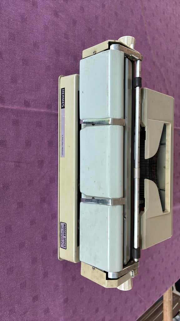 Typmachine Hermes, Diversen, Typemachines, Ophalen, Gebruikt