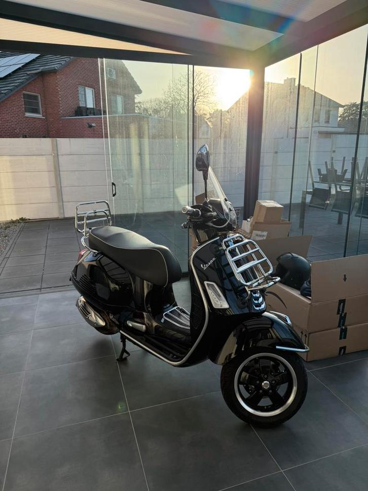 Vespa gts 300 HPE supertech, Vélos & Vélomoteurs, Scooters | Vespa, Utilisé, Autres modèles, Essence, Enlèvement
