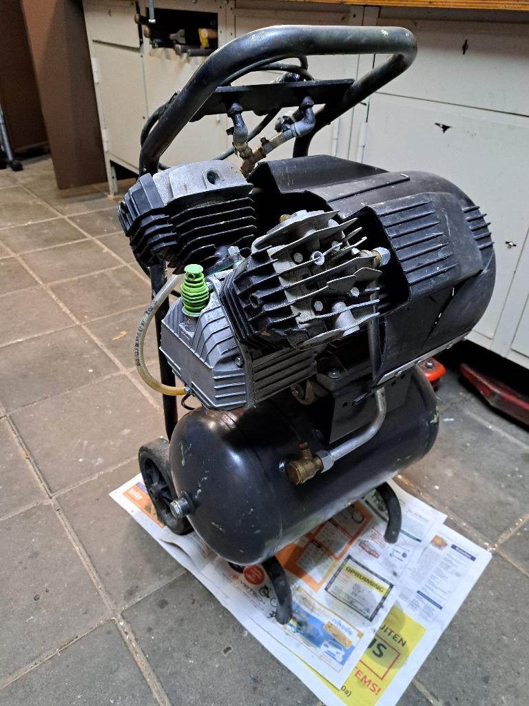 Industrie compressor, Doe-het-zelf en Bouw, Ophalen, Gebruikt, 6 tot 10 bar