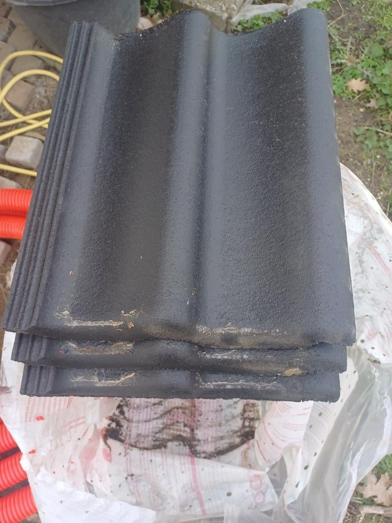 Dakpan  monier novo + zwart, Doe-het-zelf en Bouw, Ophalen