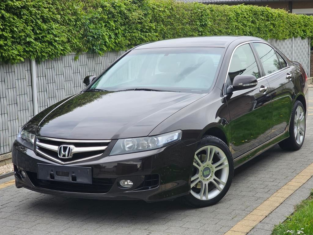 Honda Accord 2.2 I-CTDI, Auto's, Honda, Voorwielaandrijving, 4 deurs, Zwart, Particulier