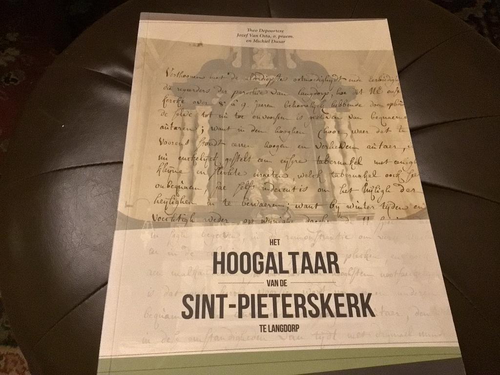 Patrimoine Langdorp : le maître-autel l'église Saint-Pierre, Livres, Art & Culture | Architecture, Enlèvement ou Envoi