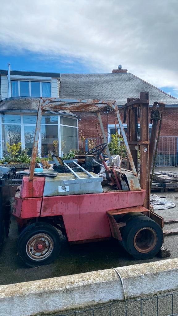 Clark chario elevaveur Linde H20, Articles professionnels, Machines & Construction | Chariots élévateurs & Transport interne, Enlèvement