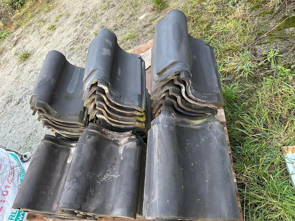 Ovh Van Oordt gevelpannen, Doe-het-zelf en Bouw, Dakpannen en Dakbedekking, Ophalen, Steen of Klei, Blauw, Zo goed als nieuw