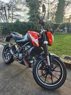 KTM Duke 125cc - 9 000 km - 2015, Particulier