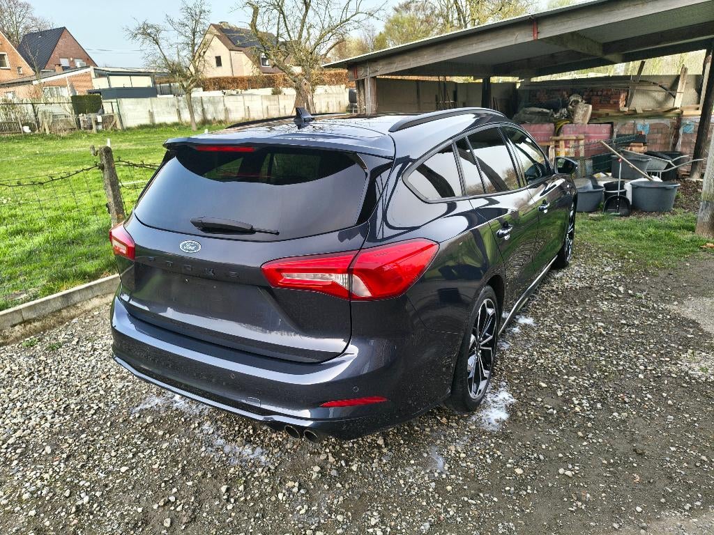 Ford Focus 1.5 EcoBoost, Auto's, Ford, Particulier, Focus, ABS, Achteruitrijcamera, Airbags, Android Auto, Apple Carplay, Automatische klimaatregeling