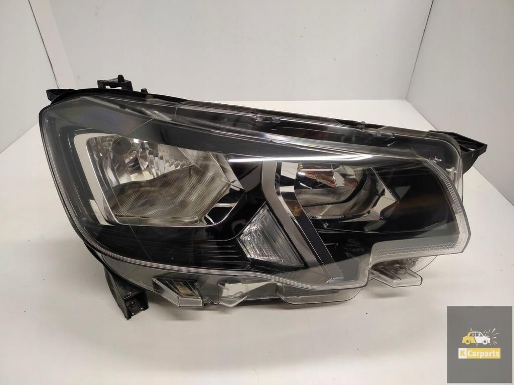 90146195, Peugeot Rifter Feu droit normal, Autos : Pièces & Accessoires, Taurusavenue 1
2132 LS  Hoofddorp, NL, Contact.group@renault.com