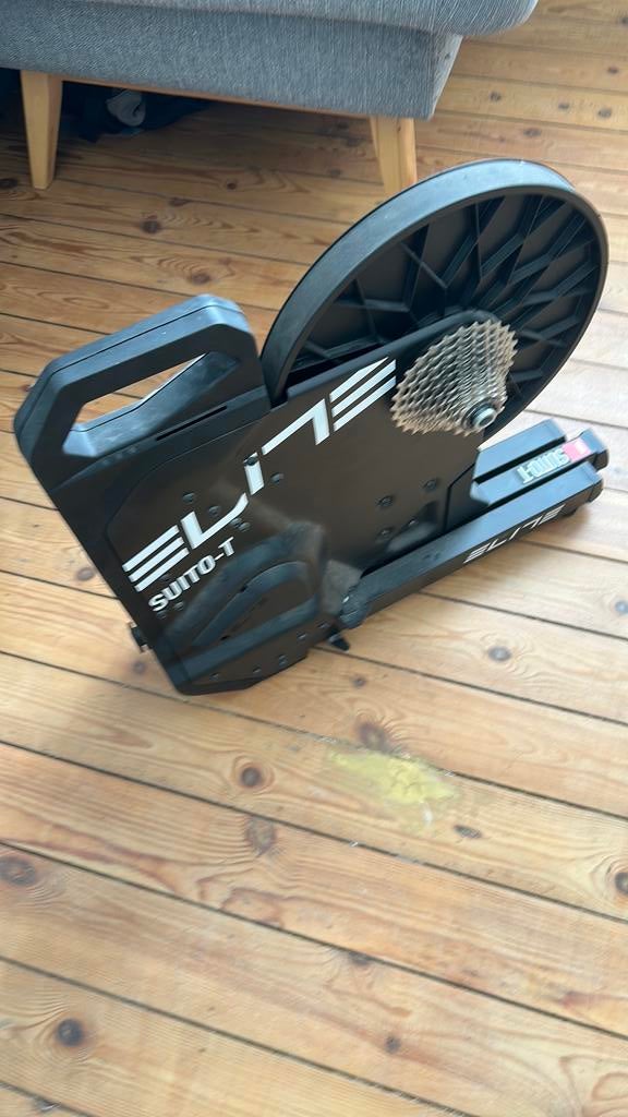 Elite suito-t te koop, Sport en Fitness, Wielrennen, Ophalen, Zo goed als nieuw