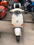 Piaggio vespa B klasse, Fietsen en Brommers, Brommeronderdelen | Scooters, Ophalen, Zo goed als nieuw, Piaggio