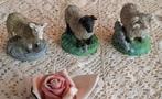 3 Kleine handgemaakte beeldjes, 2 schaapjes, 1 ram, ELGATE, Collections, Statues & Figurines, Enlèvement ou Envoi, Utilisé, Animal