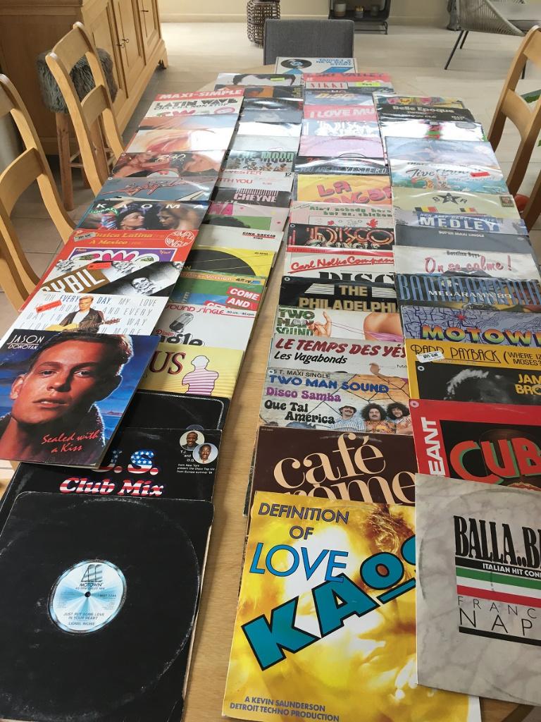 60 maxi 45t + 1 compilation new beat, CD & DVD, Vinyles | Dance & House, 12 pouces, Enlèvement ou Envoi, Avec pochette intérieure