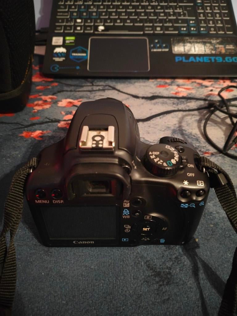 Canon Eos 1000D, Audio, Tv en Foto, Fotocamera's Digitaal, Ophalen, Spiegelreflex, Canon, 10 Megapixel