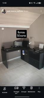 Bureau d'angle, Enlèvement