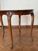 Subtiel mooi afgewerkt houten tafel, Ophalen