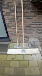 Beton afstrijkplaat en verdeler in goede staat, Ophalen, Gebruikt