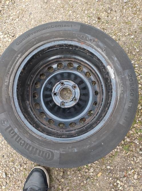 Velg R16 met Continental band, Auto-onderdelen, Banden en Velgen, Gebruikt, Ophalen of Verzenden