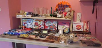 Lot de brocante – tout ce qui est sur les photos  beschikbaar voor biedingen