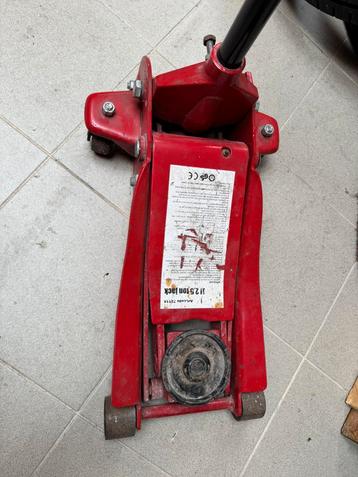 Cric extra plat 2,5T Airpress beschikbaar voor biedingen
