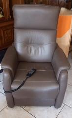 Fauteuil relax releveur en cuir, Leer, Zo goed als nieuw, Ophalen