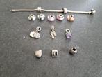 Bracelet Pandora, charms et clips., Ophalen, Zo goed als nieuw, Overige kleuren, Met bedels of kralen