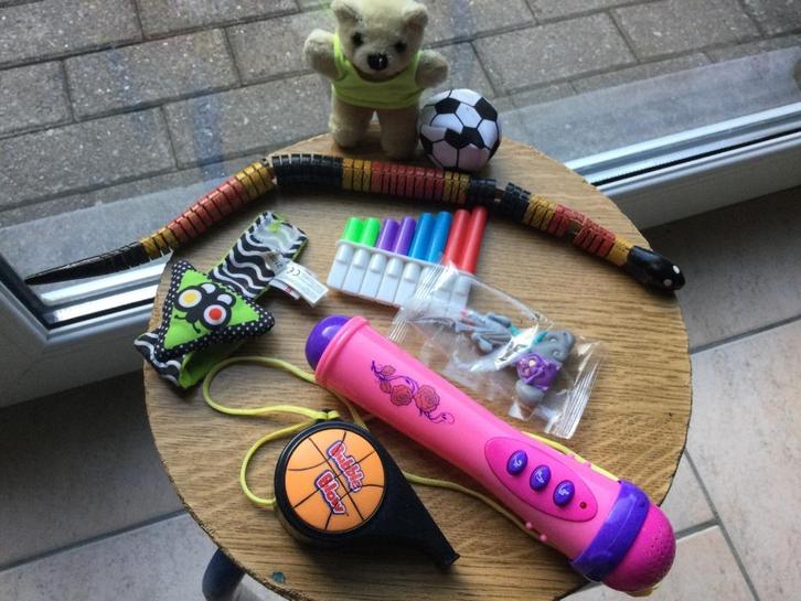 SET VAN VERSCHILLENDE SPELLETJES-ACCESSOIRES VOOR 2 EURO, Antiek en Kunst, Antiek | Overige Antiek, Ophalen of Verzenden