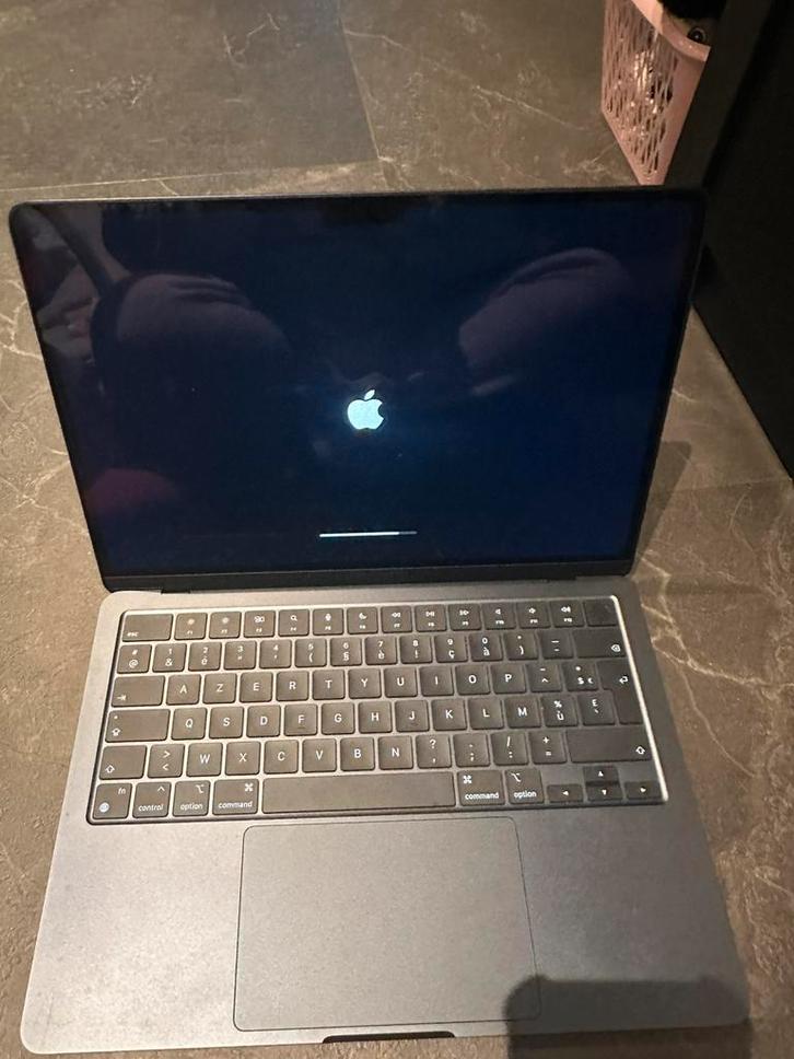 Macbook air M3 (2024) 13 inch, Computers en Software, Apple Macbooks, Zo goed als nieuw, MacBook Air, 13 inch, 256 GB, 8 GB, Azerty
