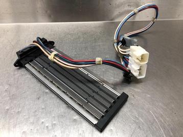 ELEMENT RADIATEUR ELECTRIQUE Auris (E18) (MF0134100251), Utilisé, Toyota