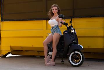Elektrische Lowigi scooter laagste prijs | A of B-klasse beschikbaar voor biedingen