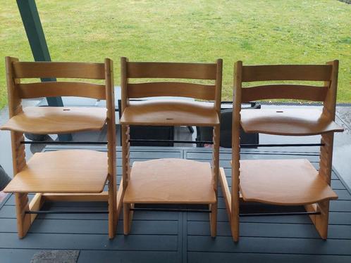 Drie naturel Tripp Trapp stoelen Stokke, Kinderen en Baby's, Kinderstoelen, Zo goed als nieuw, Ophalen