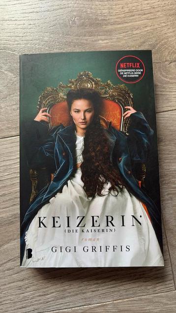 Gigi Griffis - Keizerin (Die Kaiserin) beschikbaar voor biedingen
