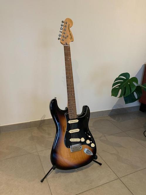 Fender Stratocaster Deluxe 2016, Musique & Instruments, Instruments à corde | Guitares | Électriques, Utilisé, Solid body, Fender