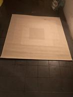 Tapis de 2 mètres sur 2 mètres, Enlèvement