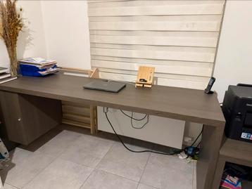 Goed kwalitiet bureau tafel  beschikbaar voor biedingen