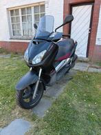 YAMAHA XMAX 125cc BLACK EDITION 2010 NIKKEL 1450€!, Scooter, Particulier, 125 cc, 11 kW of minder