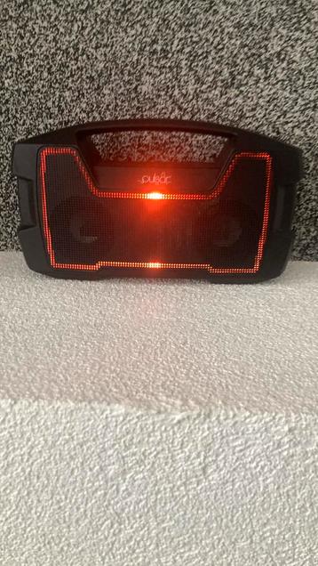 Muziek box, Audio, Tv en Foto, Luidsprekerboxen, Ophalen of Verzenden, Zo goed als nieuw, Overige typen, Overige merken