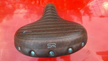 Selle Royal Drifter fietszadel amper gebruikt NOG ALS NIEUW beschikbaar voor biedingen