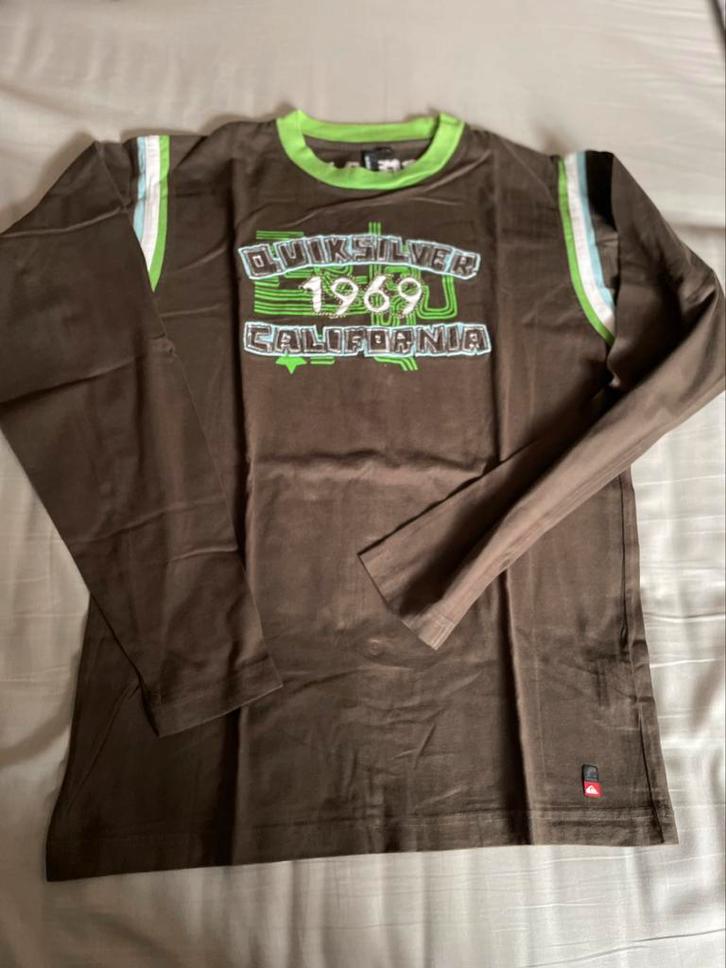 Quiksilver t-shirt lange mouw 16j (small heren), Kinderen en Baby's, Kinderkleding | Maat 170, Zo goed als nieuw, Jongen, Shirt of Longsleeve