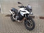 BMW F 800 GS (2025) - slechts 2500 km, Motoren, Motoren | BMW, Handvatverwarming, Motorrijbewijs A, Bedrijf, Meer dan 35 kW