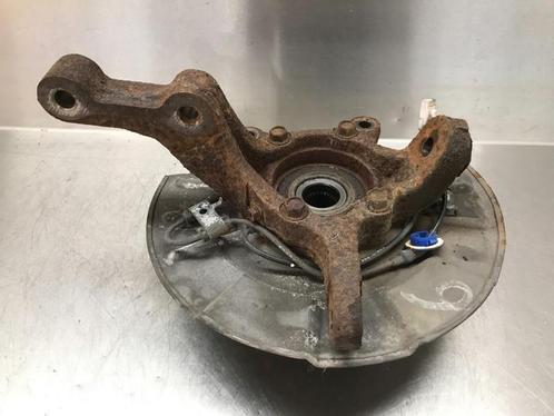 WIELNAAF VOOR Suzuki Grand Vitara II (JT) (01-2005/02-2015), Auto-onderdelen, Remmen en Aandrijving, Suzuki, Gebruikt