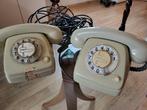 2 Oude telefoons met draaischijf, Ophalen of Verzenden