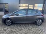 Peugeot 208 Benzine - Nieuwe motor, Auto's, Voorwielaandrijving, Euro 5, Stof, Zwart