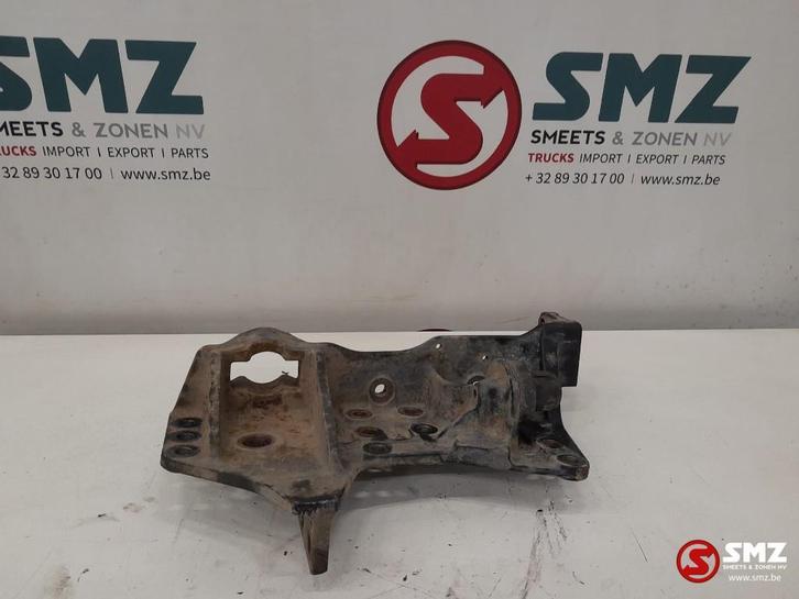Occ support d'extension de cadre avant gauche Volv, Autos : Pièces & Accessoires, Pièces camion, Volvo, Suspension et Châssis