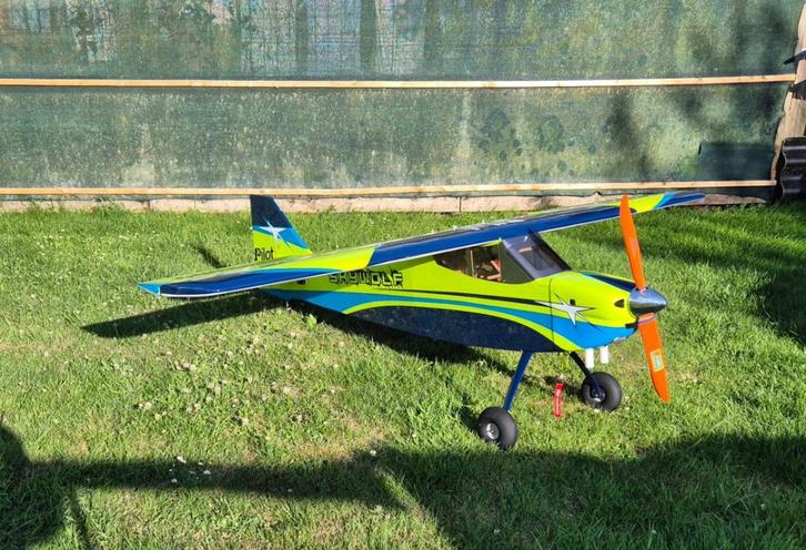 NEW PRIX Vends Sky-wolf V3 pilot rc  neuf et complet, Hobby en Vrije tijd, Modelbouw | Radiografisch | Vliegtuigen, Nieuw, Benzine