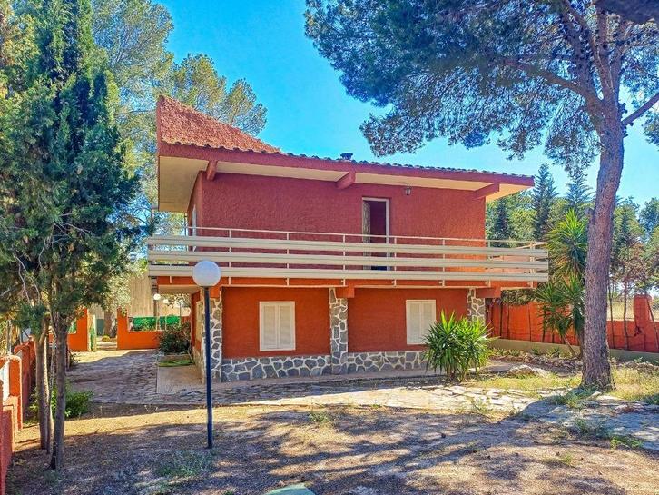 CCP808 - Chalet met bijgebouwen en carport in Fortuna, Immo, Buitenland, Spanje, Woonhuis, Landelijk