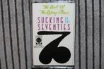 The Rolling Stones – Sucking In The Seventies, CD & DVD, Cassettes audio, Rock en Metal, 1 cassette audio, Utilisé, Enlèvement ou Envoi