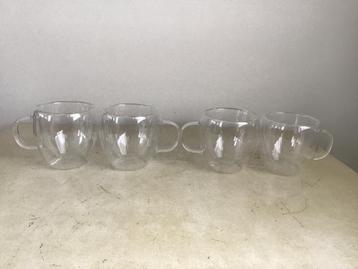 4 dubbelwandige espresso glazen. beschikbaar voor biedingen